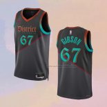 Camiseta Washington Wizards Taj Gibson NO 67 Ciudad 2023-24 Negro