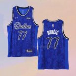 Camiseta Dallas Mavericks Luka Doncic NO 77 Fashion Royalty Azul